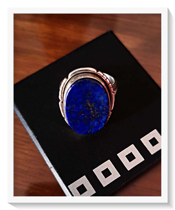 A Vintage Sterling Silver Ring - 925 AG Oval Lapis Lazuli Ring - Size 7