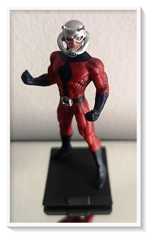 Ant Man - MARVEL Comics Superhero - Lead Figurine - In Excellent Condition