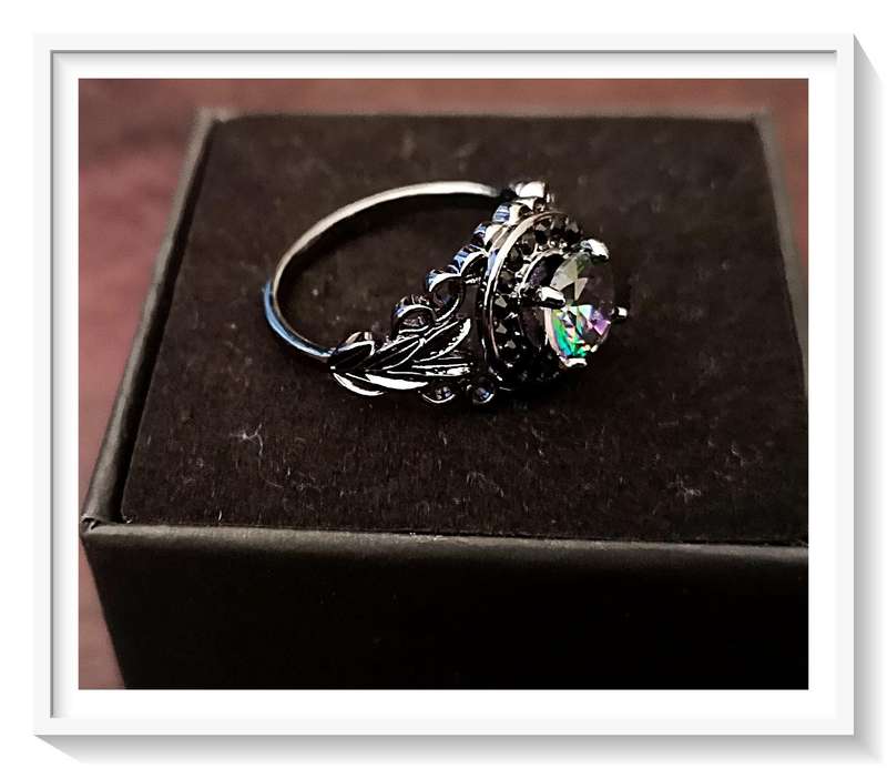 A Darkly Stylish Faux Topaz High Fashion Gothic Style Ring for Her - Size 7 - Just Magical!