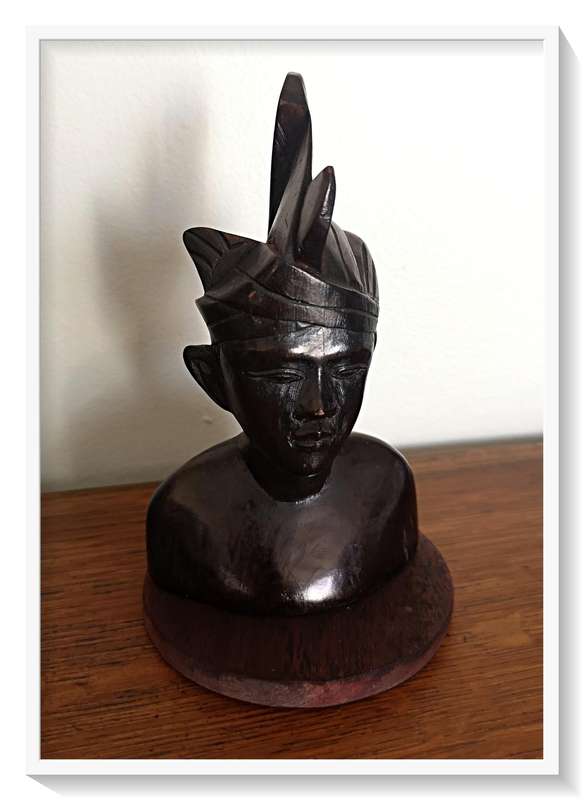 Beautifully Carved Wooden Bust - Female Tribal Figure - Stunning Intricate Detail Size 80mm by 160mm