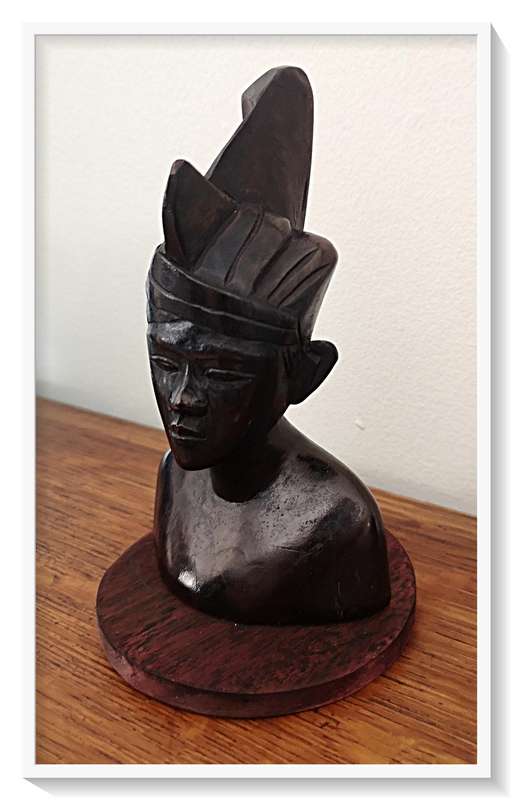 Beautifully Carved Wooden Bust - Female Tribal Figure - Stunning Intricate Detail Size 80mm by 160mm