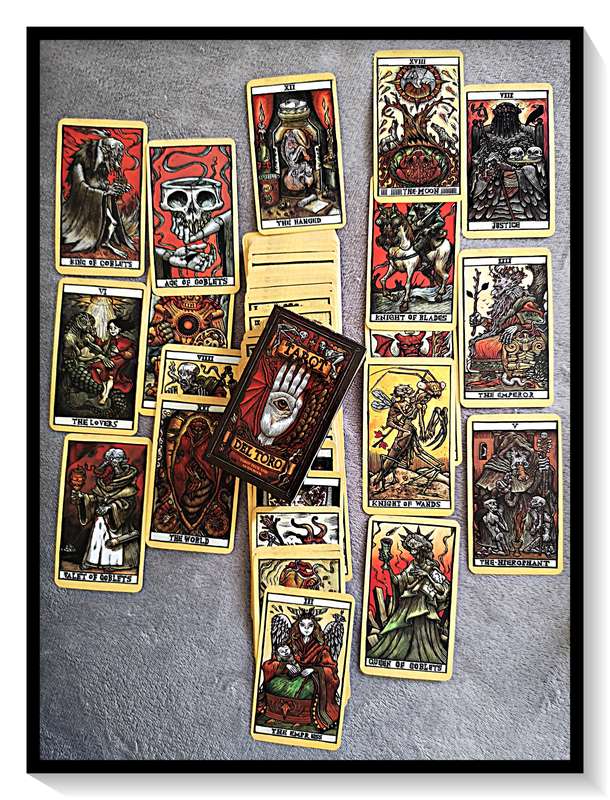 Del Toro Tarot Reading Deck - Masterfully Illustrated Images Based on Del Toros Imagination