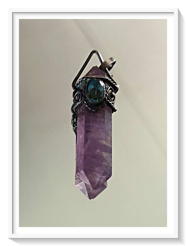 Genuine Terminated Amethyst Pendent with Oval Emerald Green Accent Stone *