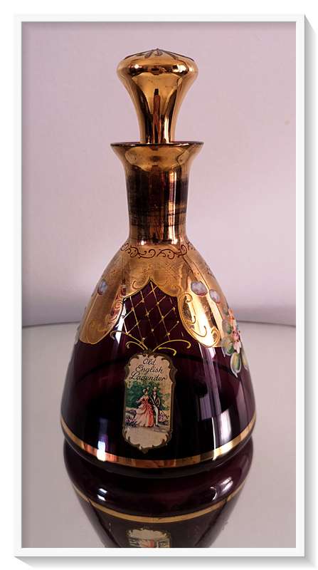 Gorgeous Rare Purple Venetian Glass Vase with Gold Tone and Impasto Flower Motifs Dimensions 180mm
