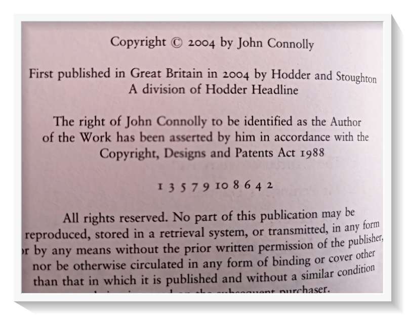 JOHN CONNOLLY - Hardcover - First British Edition - Signed by the Author - 2004 - Hodder & Stoughton