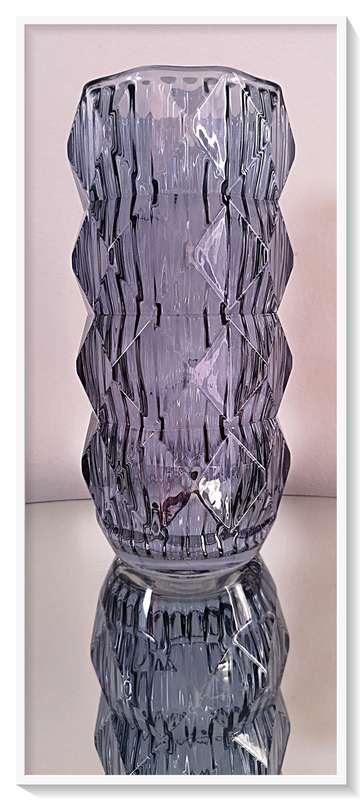 Large Modern Glass Vase with Geometric Design in Cool Blue - Heavy Glass - Dimension 220mm by 100mm