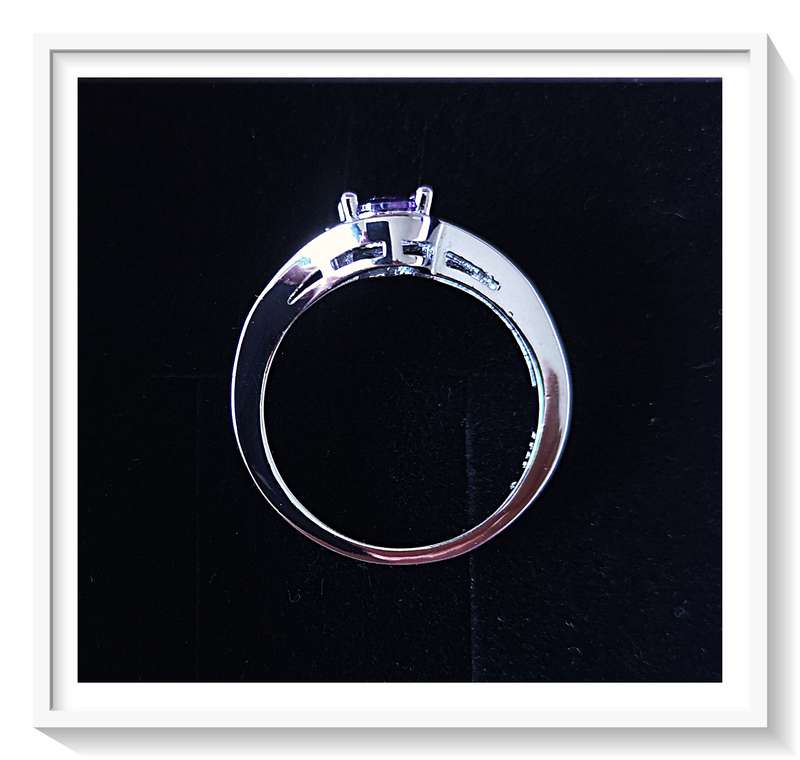 Sterling Silver 925 Ring - Size 8 - Amethyst Zircon - A Quality Ring for a Quality Dame