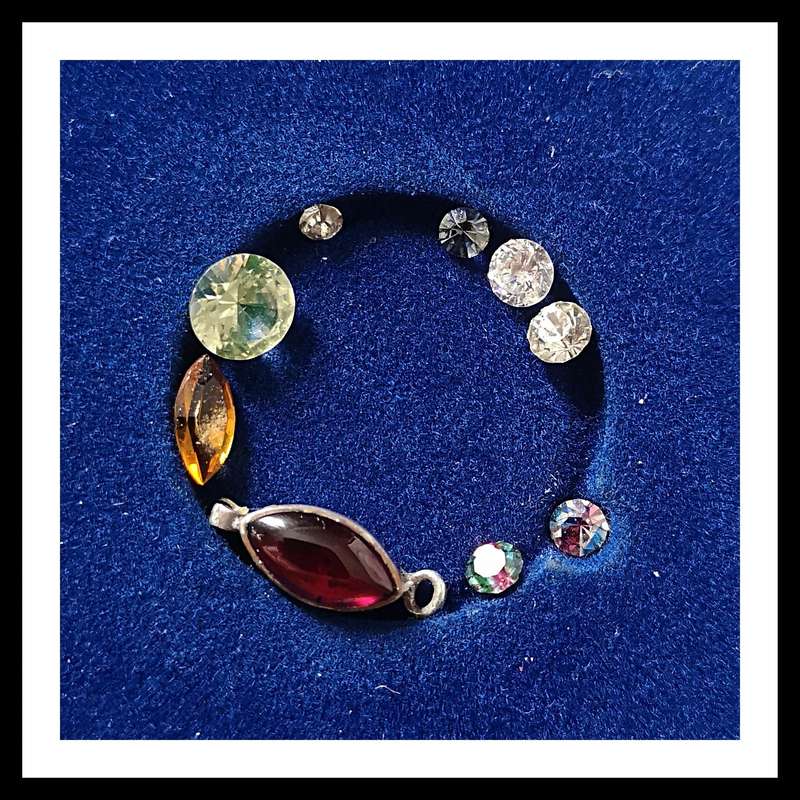 SemiPrecious Stones for Designing Rings or Simply for the Collector - Green Peridot, Rhinestones*