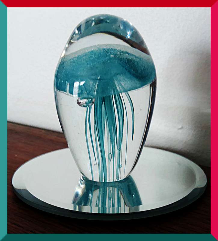 The Most Exquisite Amorphic Jellyfish Murano Styled Paperweight - Dimensions: 85MM by 55MM