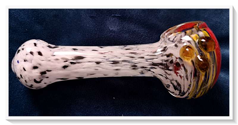 The Shroom Wand is a Stunning Murano Styled Glass Pipe for Tobacco Smokers and Glass Collectors***
