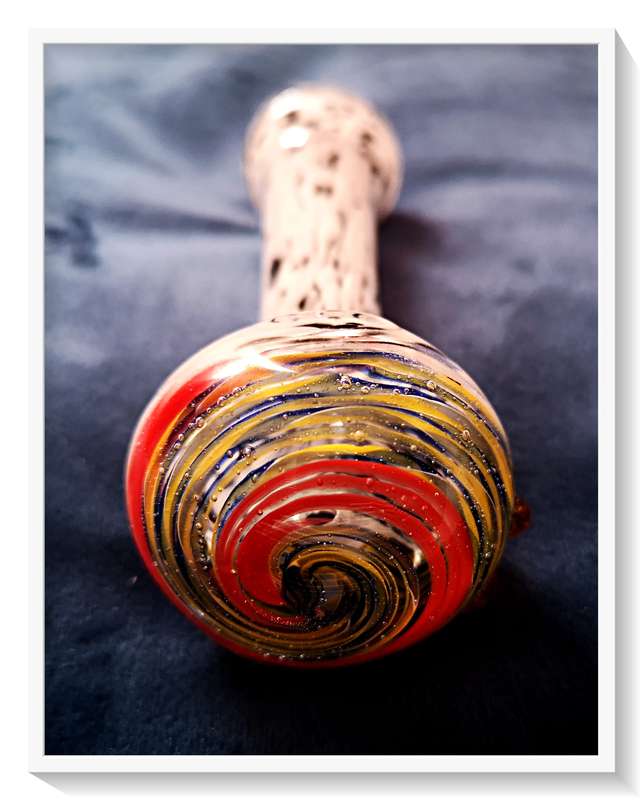 The Shroom Wand is a Stunning Murano Styled Glass Pipe for Tobacco Smokers and Glass Collectors***