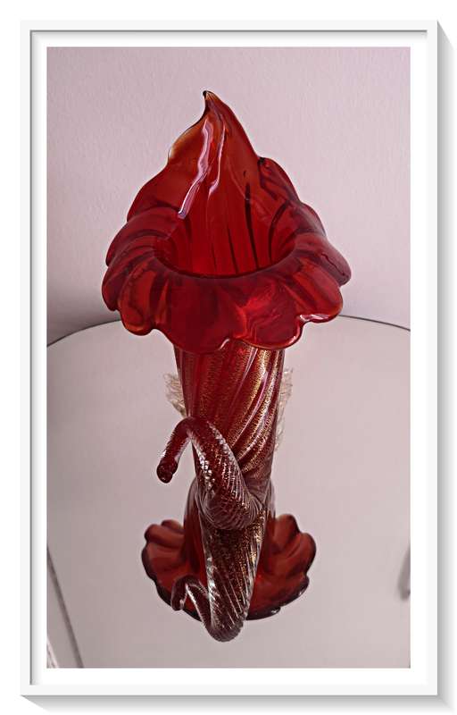 VINTAGE ITALIAN MURANO CORNUCOPIA GLASS VASE - Vibrant Ruby Red Mid-Century Murano (No Chips)
