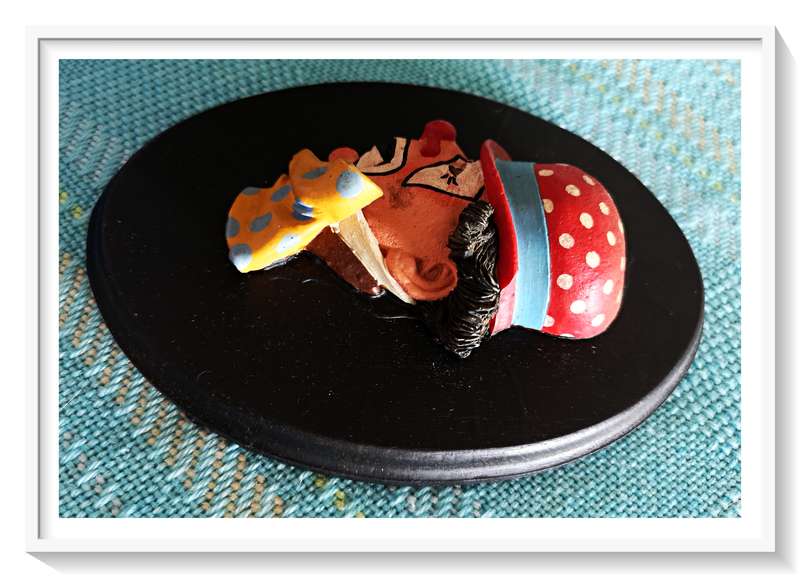 A Vintage Ceramic Clown Face on Oval Wooden Plaque - Made in Englan - De Beer & Co.
