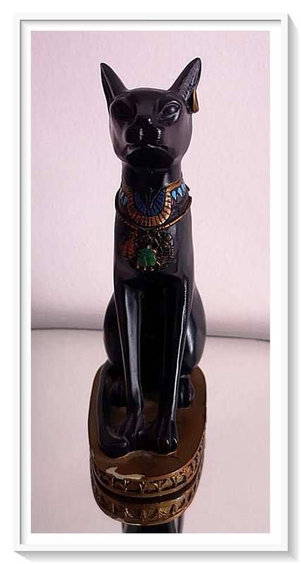 Exquisite Vintage circa 1960s Egyptian Cat painted with enamel - Height 180mm by Width 110mm