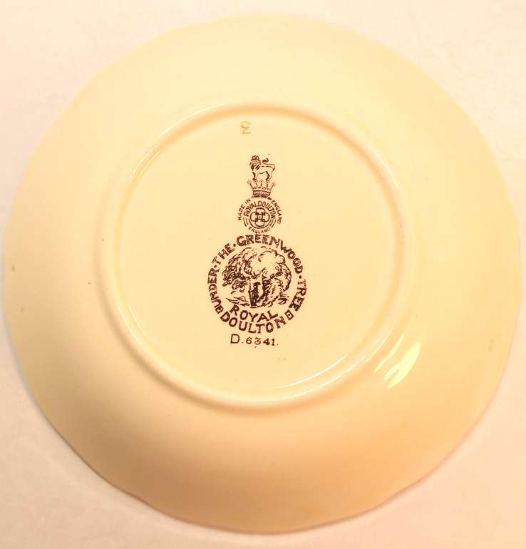 Vintage Royal Doulton D6341 "Under The Greenwood Tree" Trinket Bowl (Alan-A'Dale, the Minstrel)