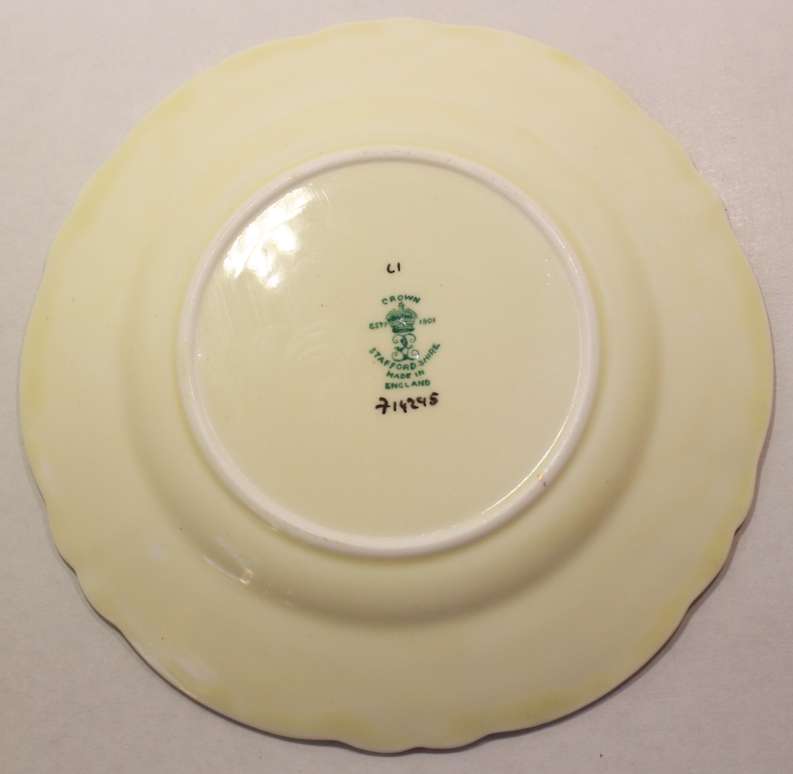 Vintage Crown Staffordshire Trio Bone China Pattern F714295