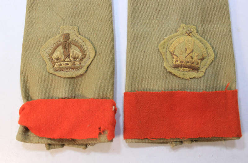 WW2 SAAF Major Shoulder Epaulette with Kings Crown Embroided Badges