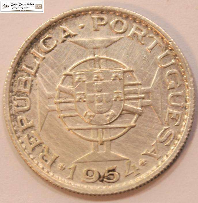 Mozambique 10 Escudos 1954 Coin Circulated