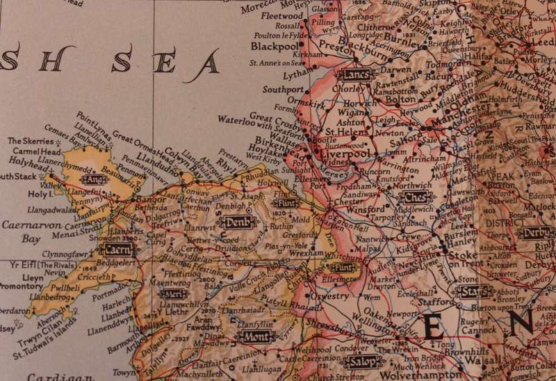 National Geographic Folded Map of The British Isles April 1949