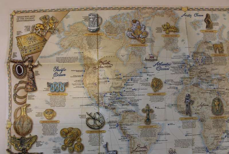 National Geographic Folded Map Sunken Treasures July 2001