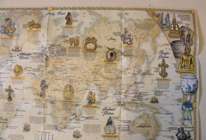 National Geographic Folded Map Sunken Treasures July 2001