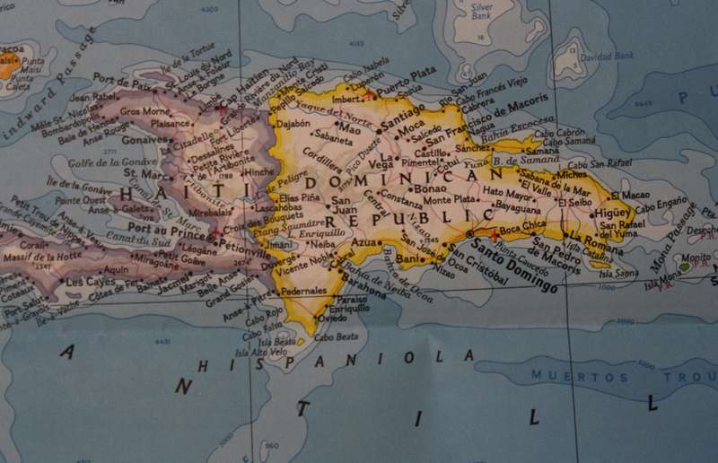 National Geographic Folded Map of the West Indies and Central America February 1981