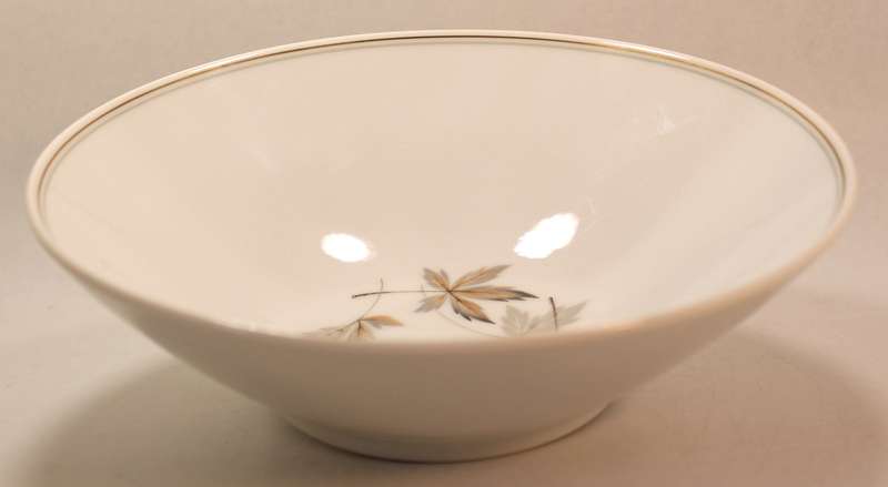 Vintage Noritake "Autumglory" Pattern 6323 Porcelain Salad or Fruit Bowl
