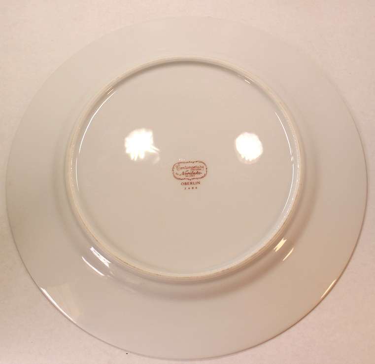 Vintage Pair of Noritake Oberlin #2486 Fine China Dinner Plates