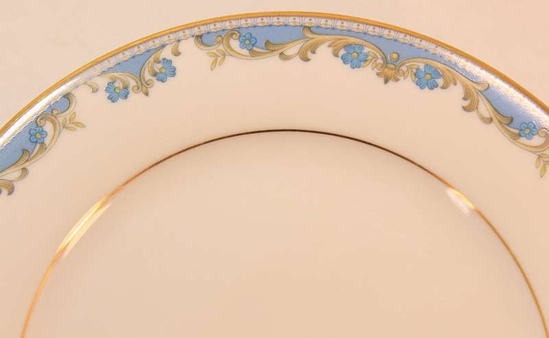 Vintage Pair of Noritake Oberlin #2486 Fine China Salad Plates