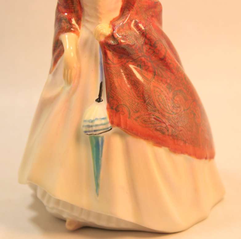 Vintage Royal Doulton Bone China "Paisley Shawl" HN 1988 Figurine
