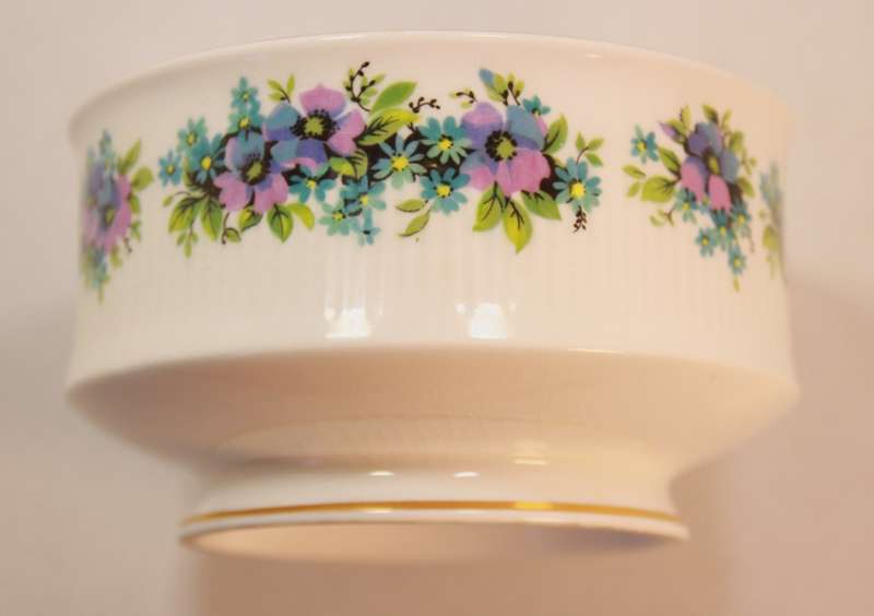 Royal Standard "Carnival" Fine Bone China Sugar Bowl