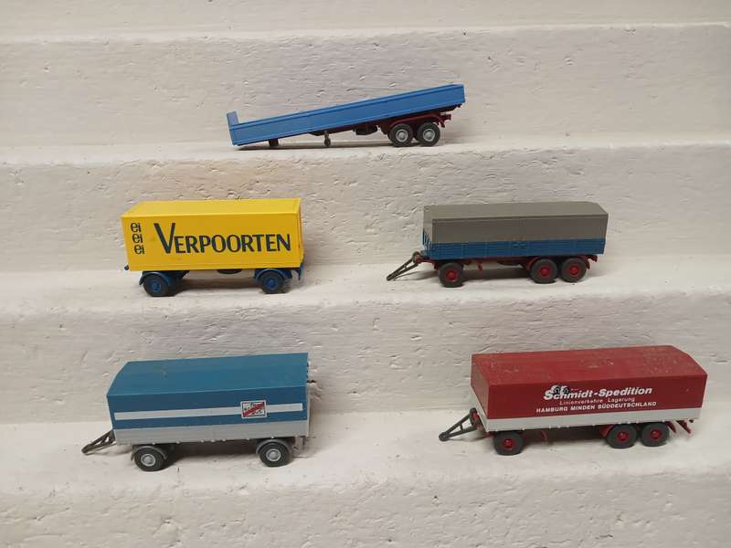 HO SCALE - WIKING - ROAD TRAILERS - X5