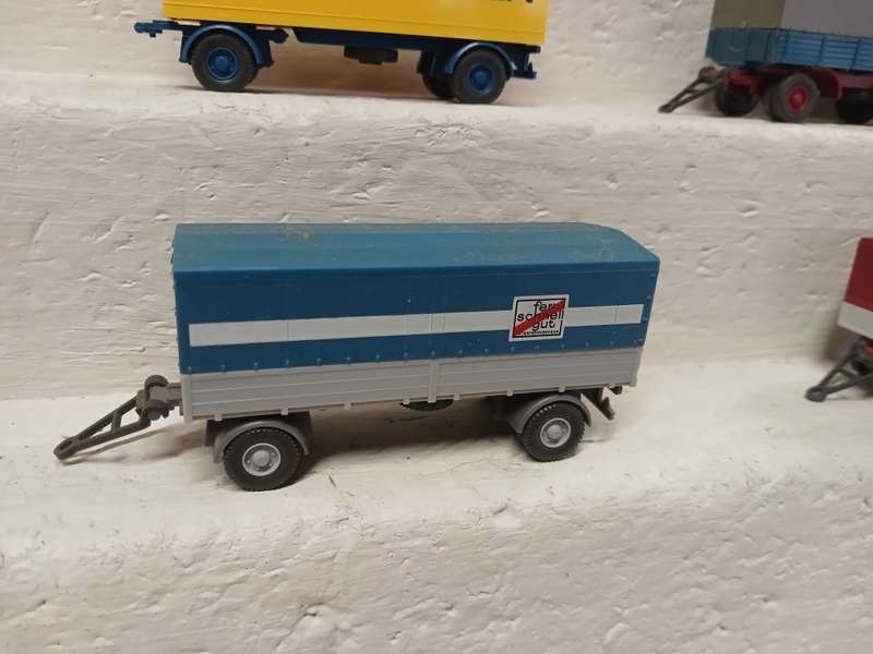 HO SCALE - WIKING - ROAD TRAILERS - X5