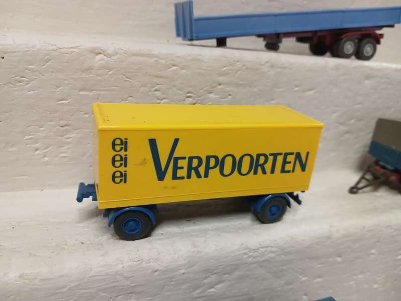 HO SCALE - WIKING - ROAD TRAILERS - X5