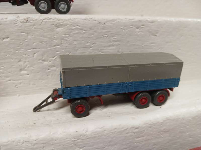HO SCALE - WIKING - ROAD TRAILERS - X5