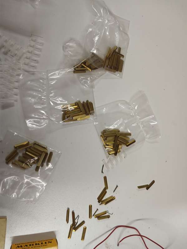 HO SCALE - VARIOUS RAIL JOINERS AND MODEL TRAIN ACCESSORIES