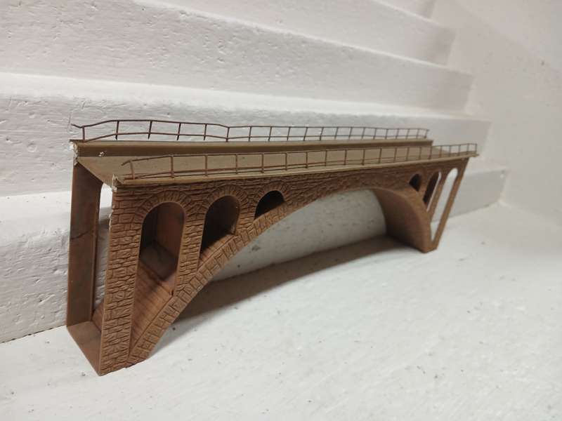 HO / OO SCALE - LARGE VIA DUCT BRIDGE