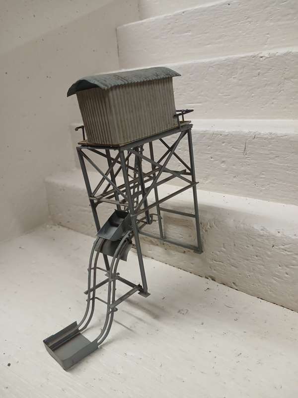 HO SCALE - METAL SLAG LOADER