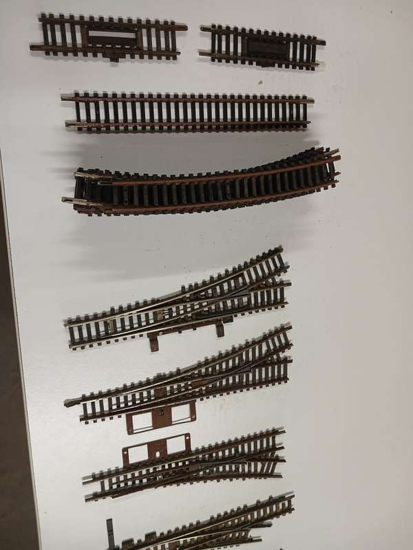 HO / OO SCALE - RIVEROSSI POINTS + TRACK