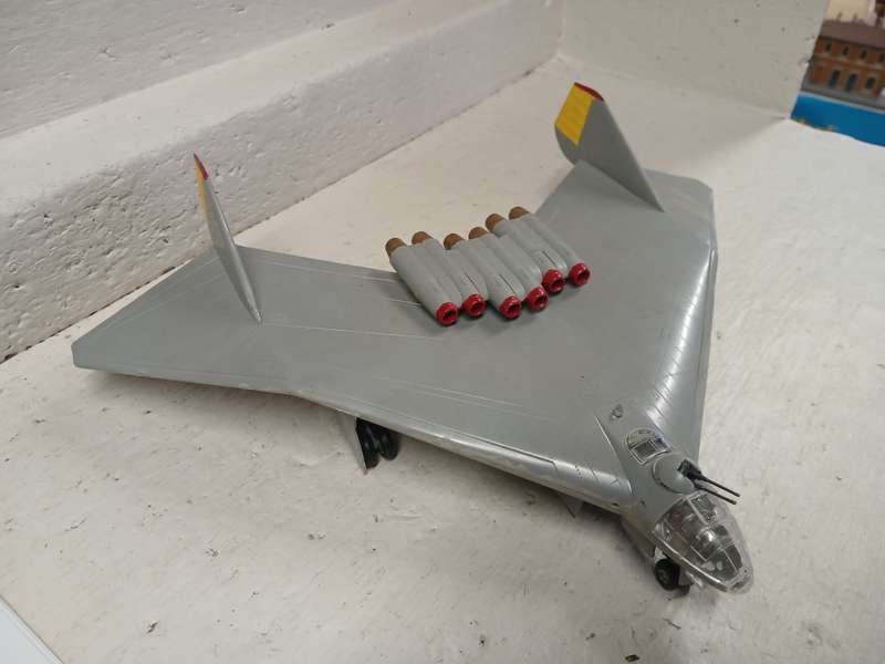 1:72 SCALE - REVELL - MILITARY AEROPLANE - ARADO E555
