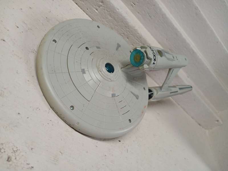 USS ENTERPRISE NCC-1701 SPACE SHIP