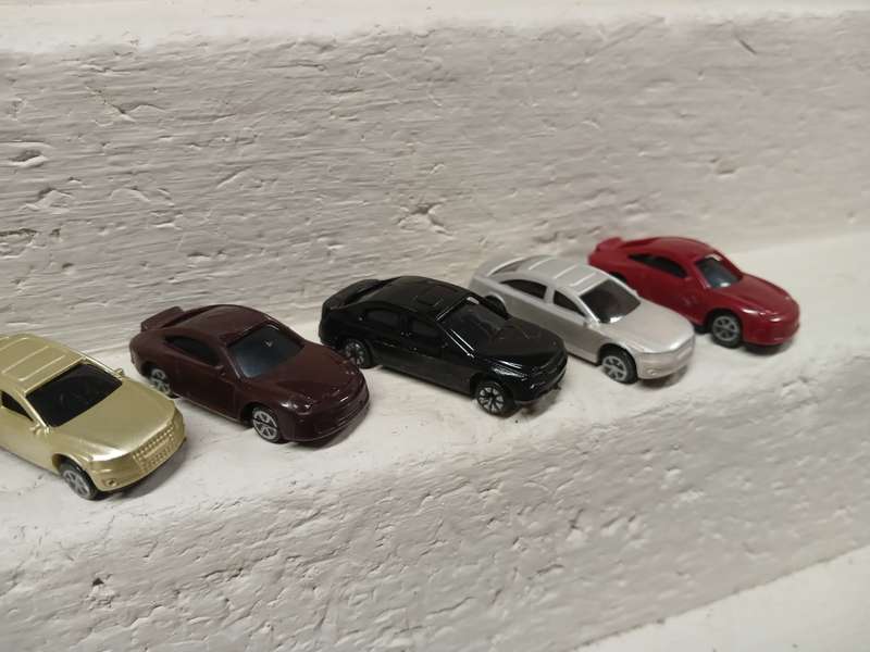 HO SCALE - VARIOUS CARS - X10