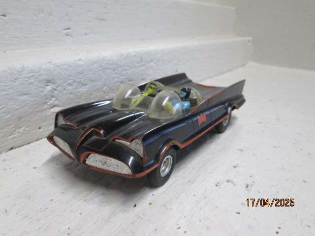 HOOVER BAT MOBILE VECHILE