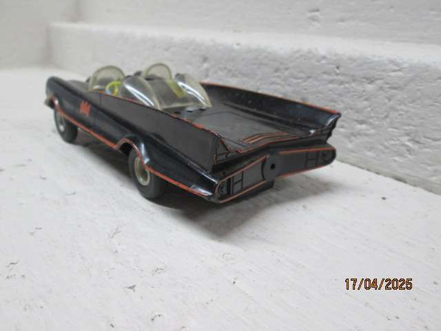 HOOVER BAT MOBILE VECHILE