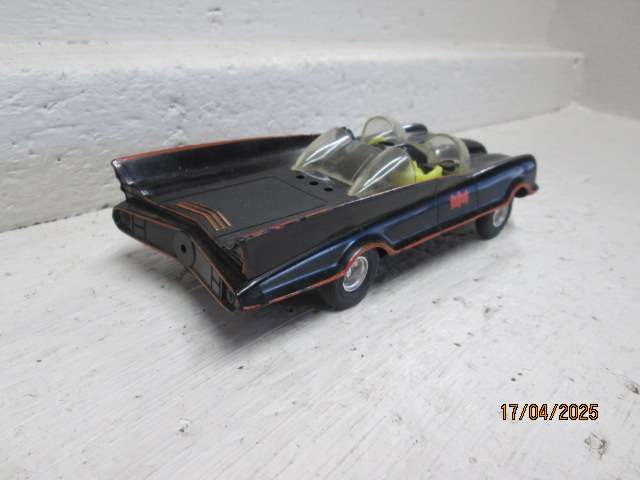 HOOVER BAT MOBILE VECHILE