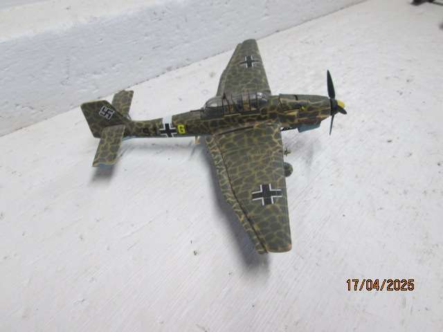 1:72 - CORGI - DIE CAST MILITARY AEROPLANE - JUNKERS