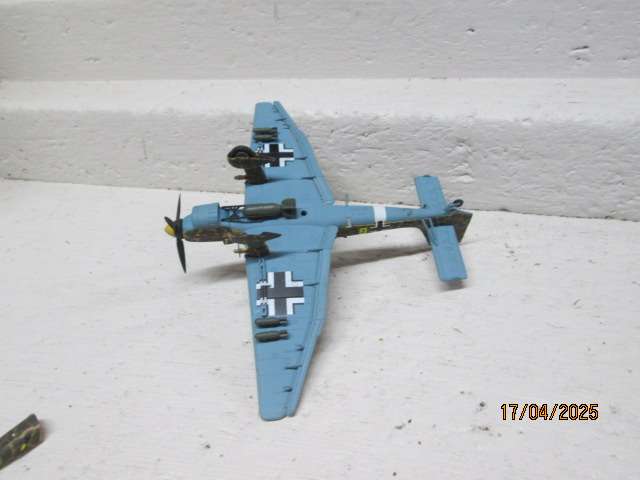 1:72 - CORGI - DIE CAST MILITARY AEROPLANE - JUNKERS