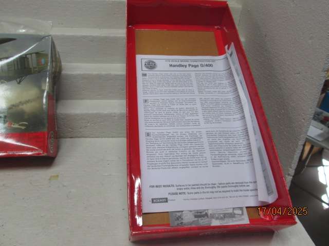 1:72 SCALE - AIRFIX - HANDLEY PAGE 1/400 MILITARY AEROPLANE