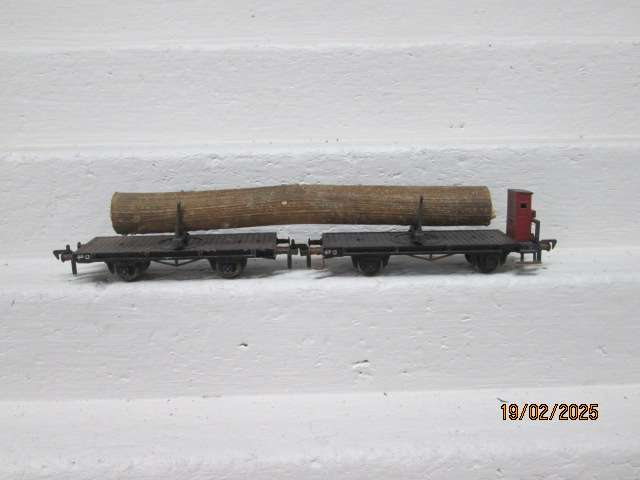 HO SCALE - FLEICHMANN - TWIN WAGON - LOG CARRIER