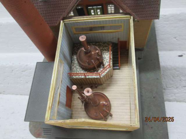HO SCALE - BREWERY BUILDING